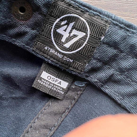 Baseball cap - Picture 7 of 7